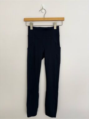 Lululemon Invigorate High-Rise Crop 23" True Navy Size 2